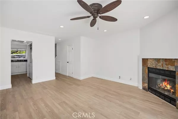 Aliso Viejo, CA 92656,19 Briarwood Lane #66