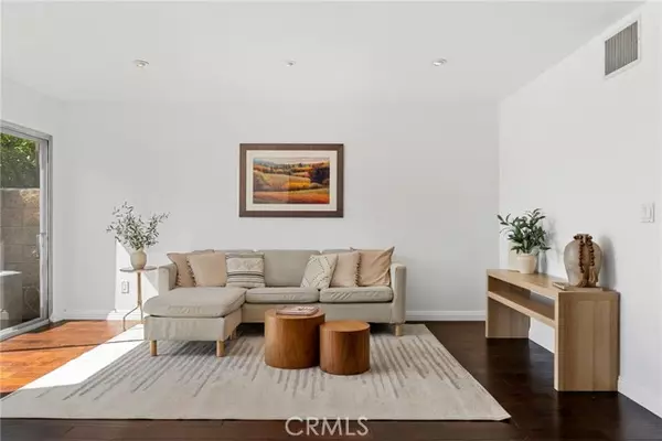 5112 W 1st #C, Santa Ana, CA 92703