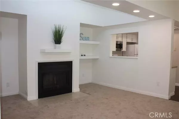 17041 A Lane #B, Huntington Beach, CA 92647