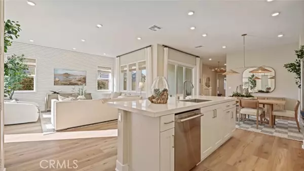 Irvine, CA 92618,409 Clipper