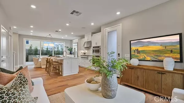 Fullerton, CA 92835,1723 Lychee Street