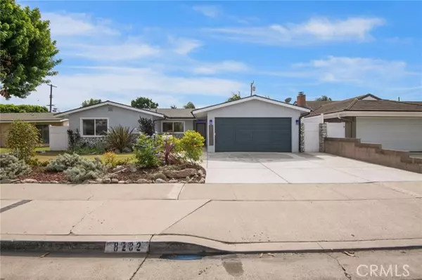 8202 Mary Circle, Huntington Beach, CA 92646