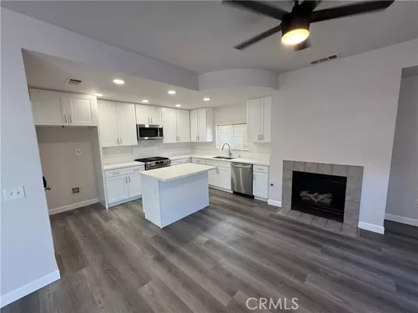 Murrieta, CA 92563,39790 Monarch