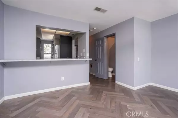 Aliso Viejo, CA 92656,81 Bentwood Ln