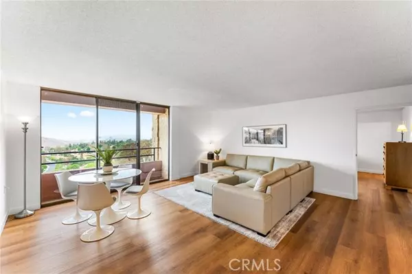 24055 Paseo Del Lago #707, Laguna Woods, CA 92637