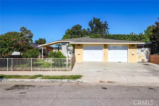 701 Chalynn Circle #701, Orange, CA 92886