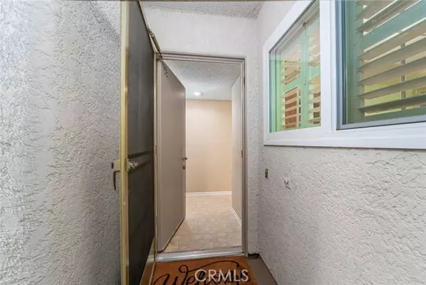 Laguna Woods, CA 92637,3500 W Bahia Blanca #3B