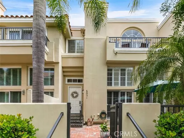 6051 Shadowbrook Circle, Huntington Beach, CA 92648