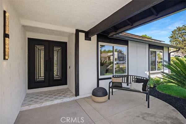 Mission Viejo, CA 92692,27641 Ruisenor