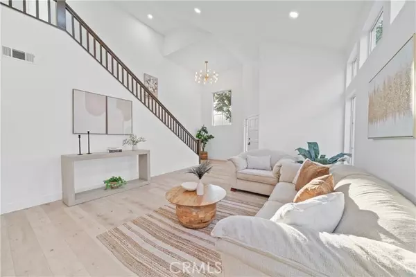 Mission Viejo, CA 92692,21452 Bastia