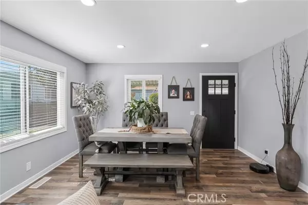 Yorba Linda, CA 92886,16774 Lake Tree Drive #273