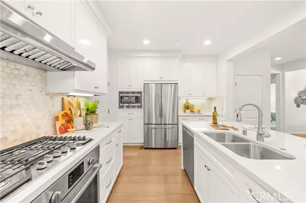 Irvine, CA 92620,52 emerald clover dr