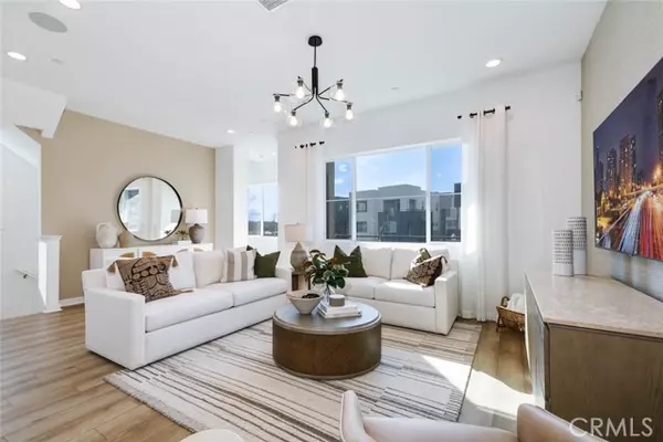 73 Culture, Irvine, CA 92618