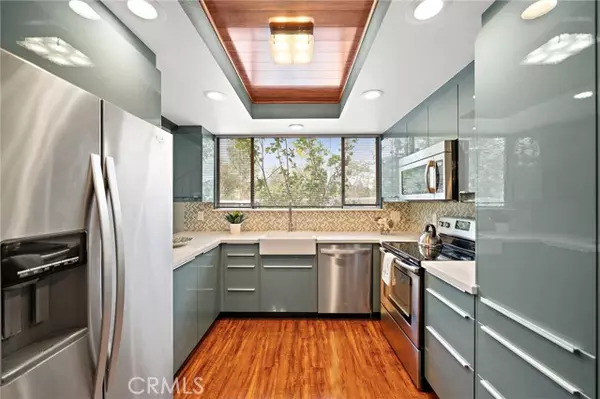 Laguna Woods, CA 92637,228 Avenida Majorca #C