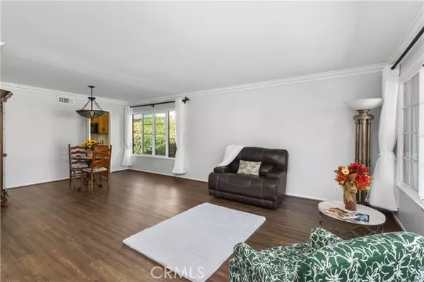 La Habra, CA 90631,430 Teakwood