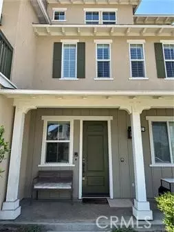 31 LOOK OUT Lane, Tustin, CA 92782