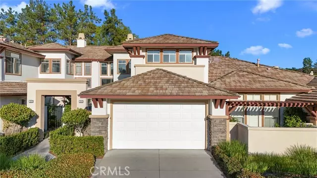 34 Bogey Lane, Laguna Hills, CA 92679