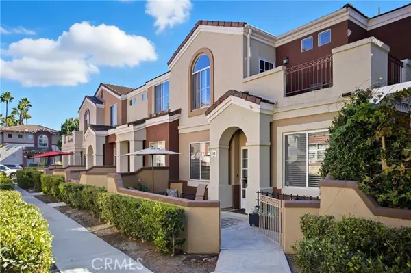 12 Anacapa Court, Lake Forest (el Toro), CA 92610