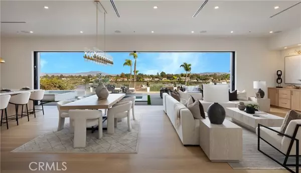 Newport Beach, CA 92660,1918 Santiago Drive