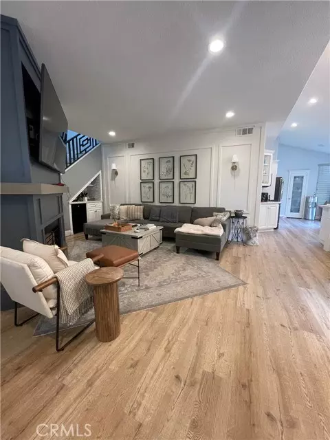 Rancho Santa Margarita, CA 92688,45 Paseo Vespertino