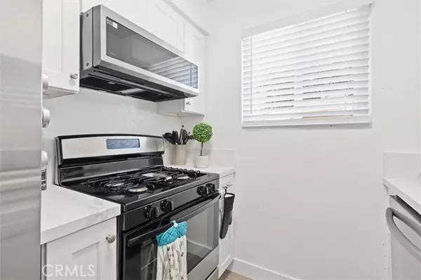 Santa Ana, CA 92705,1723 Normandy #D