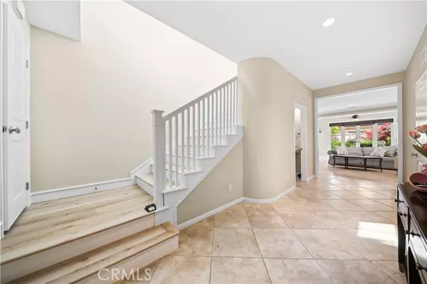 Irvine, CA 92620,64 Wildvine