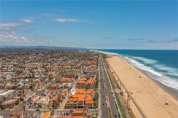 Huntington Beach, CA 92648,2000 Pacific Coast Hwy #309