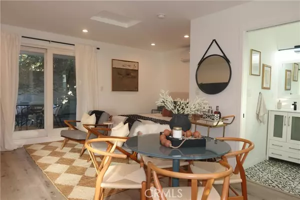 Van Nuys (los Angeles), CA 91406,6602 De Celis Pl