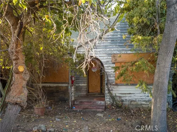 North Hollywood (los Angeles), CA 91601,11232 Tiara Street