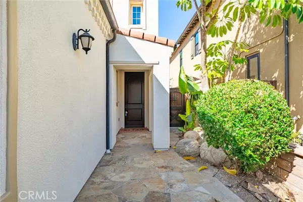 Irvine, CA 92620,25 Sanctuary