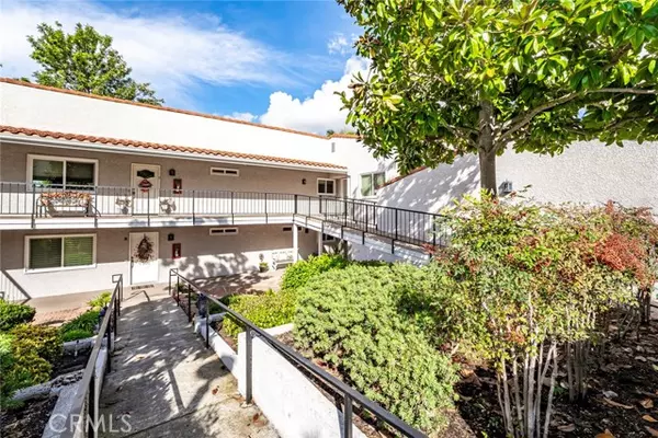 Laguna Woods, CA 92637,3437 Bahia Blanca #P