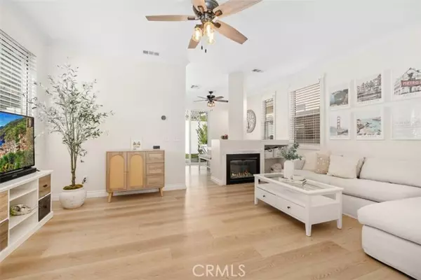 Rancho Santa Margarita, CA 92688,87 Calle De Felicidad