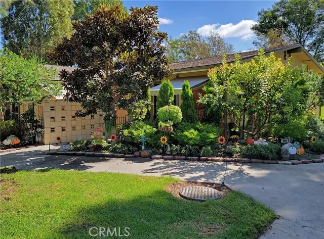 191 AVENIDA MAJORCA #D, Laguna Woods, CA 92637