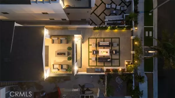 1004 Huntington, Huntington Beach, CA 92648