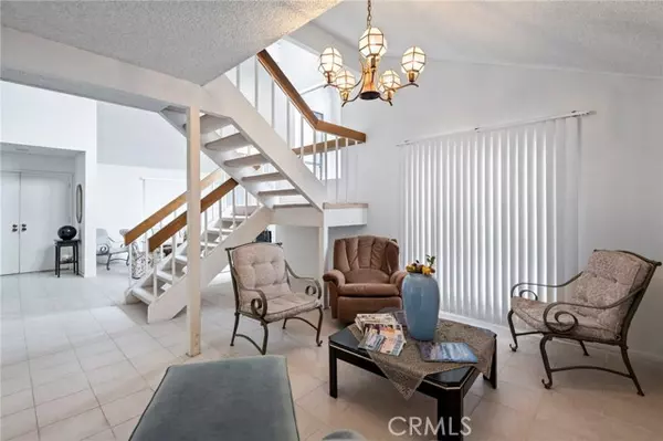 Huntington Beach, CA 92646,8342 Seaport