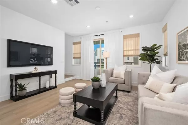 Rancho Mission Viejo, CA 92694,141 Juniper