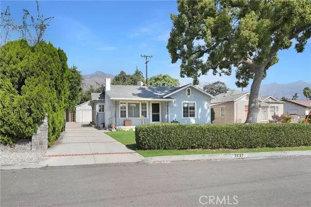 3837 Mountain View Avenue, Pasadena, CA 91170