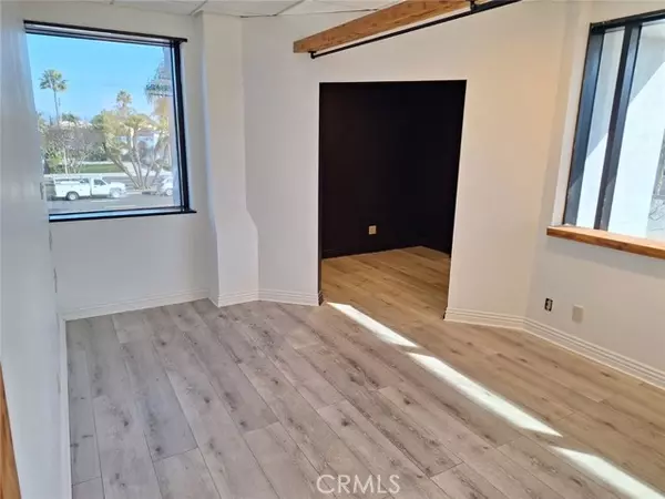 Huntington Beach, CA 92648,18377 Beach Blvd.