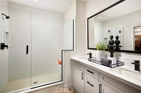 La Habra, CA 90631,764 N Orange Street