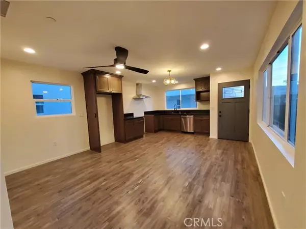 Huntington Beach, CA 92648,2526 Delaware St.