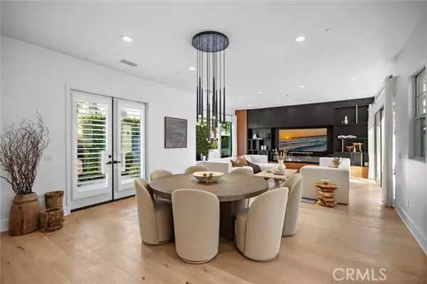 Irvine, CA 92620,51 Fenway