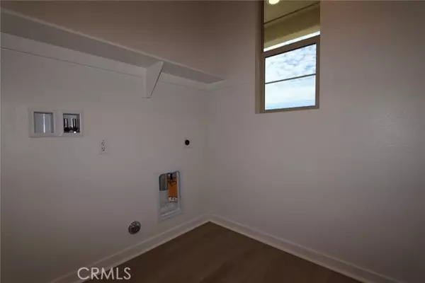 Canyon Country (santa Clarita), CA 91350,28820 Ridgerock Court