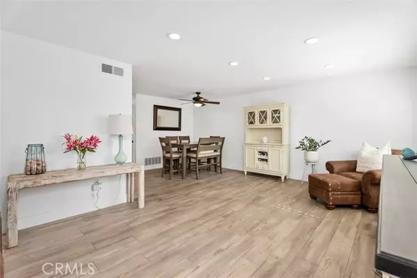 Huntington Beach, CA 92649,16442 Poco