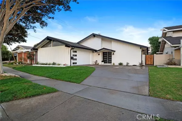 17442 Coronado Lane, Huntington Beach, CA 92647