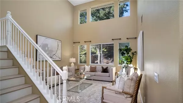 Wildomar, CA 92595,25030 Crimson Lasso