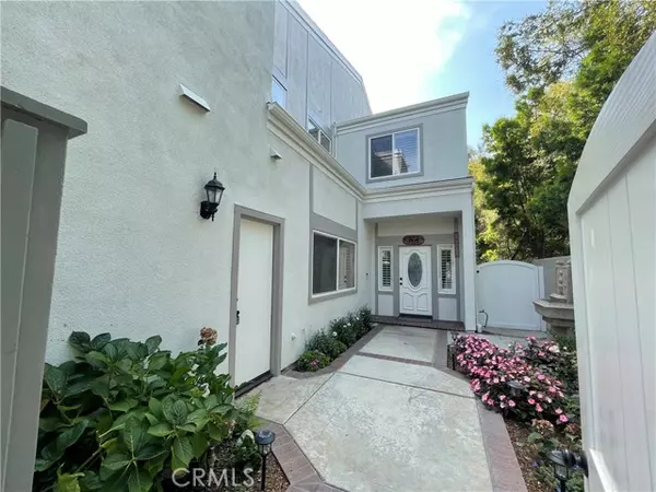 19686 Surfbreaker Lane, Huntington Beach, CA 92648