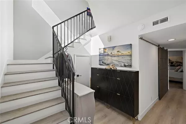 Dana Point, CA 92629,33791 Mariana Dr #1