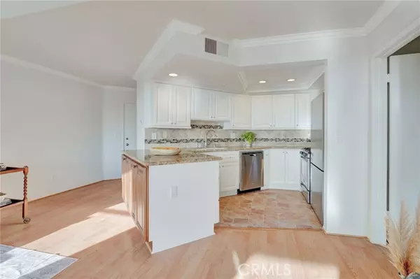 San Clemente, CA 92672,1074 Calle Del Cerro #1806