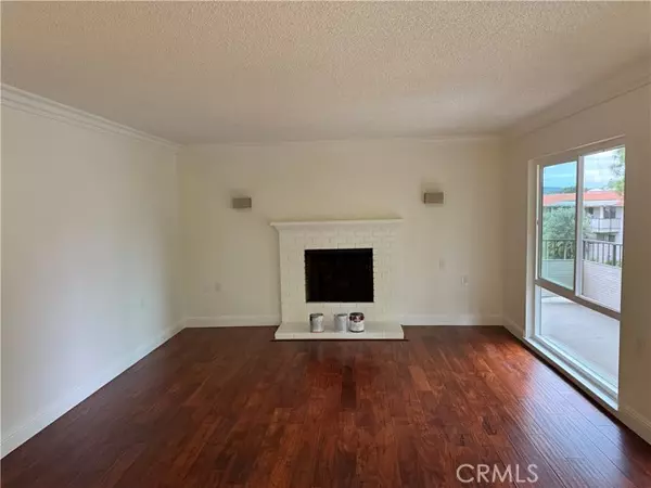 Laguna Woods, CA 92637,2290 Via Puerta #A