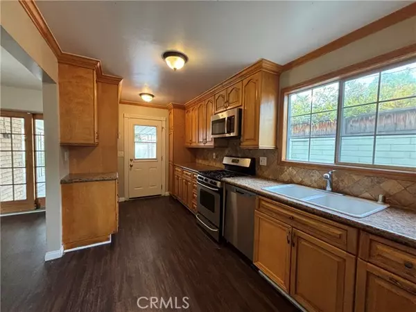 West Hills (los Angeles), CA 91307,22557 Covello